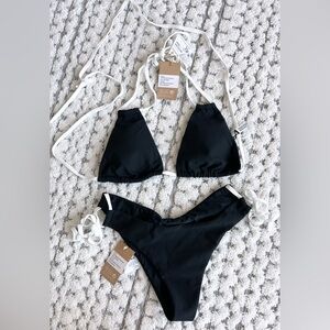 Berlook Contrast Triangle Halter Top and Bottom Large NWT